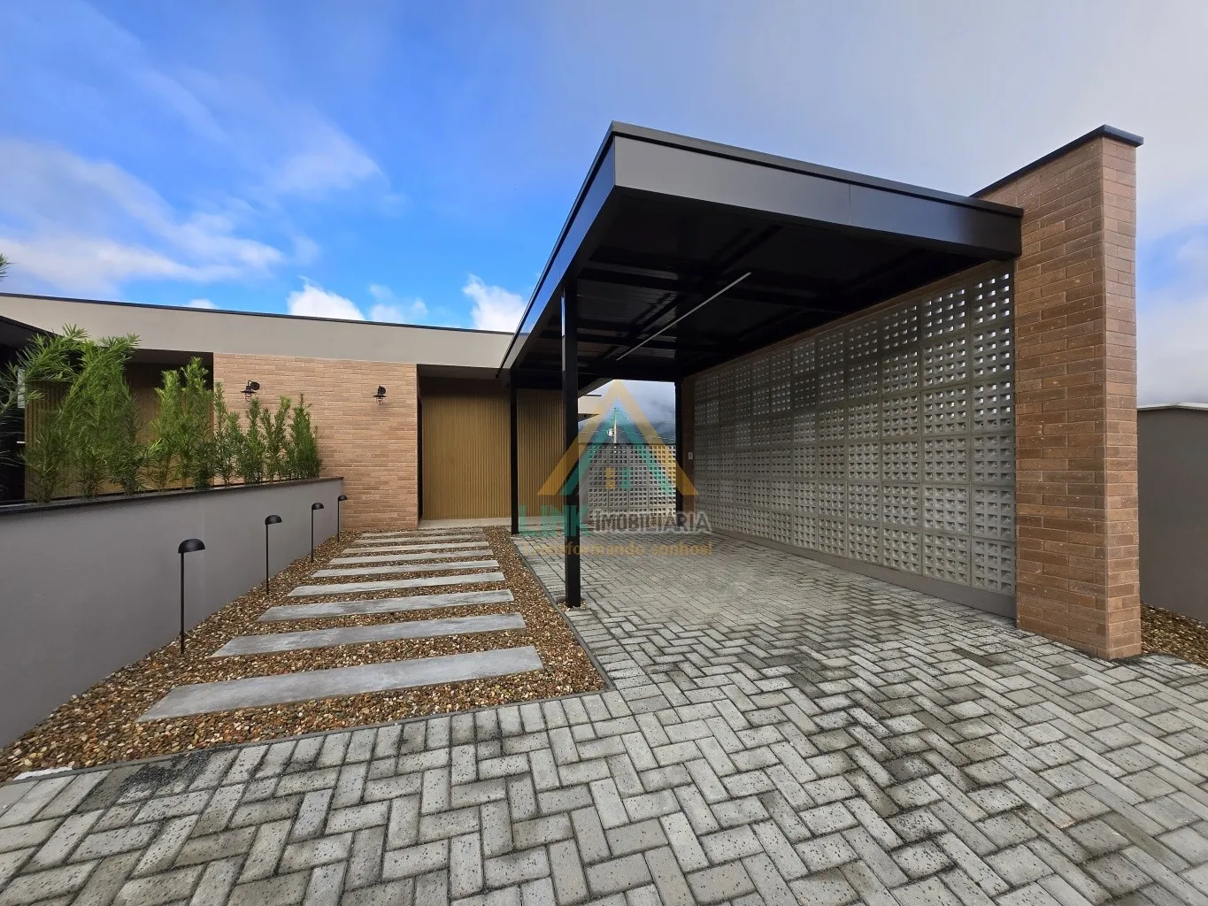 Casa no Condomínio Residencial Blumont, na Cidade de Pomerode, com 95,60m de Área construída. — foto 2