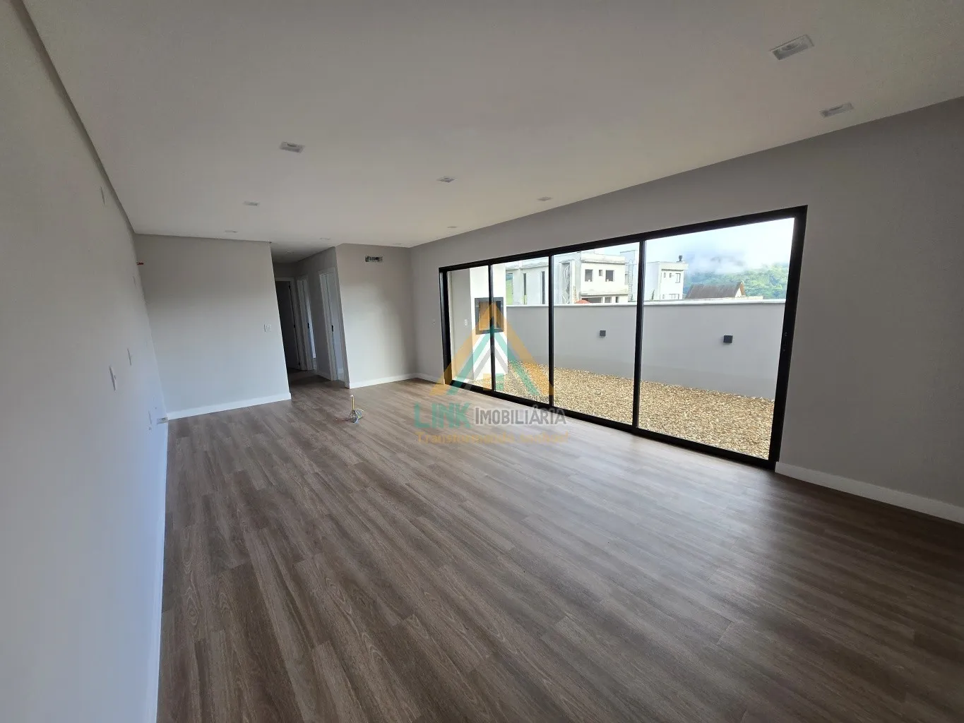 Casa no Condomínio Residencial Blumont, na Cidade de Pomerode, com 95,60m de Área construída. — foto 5