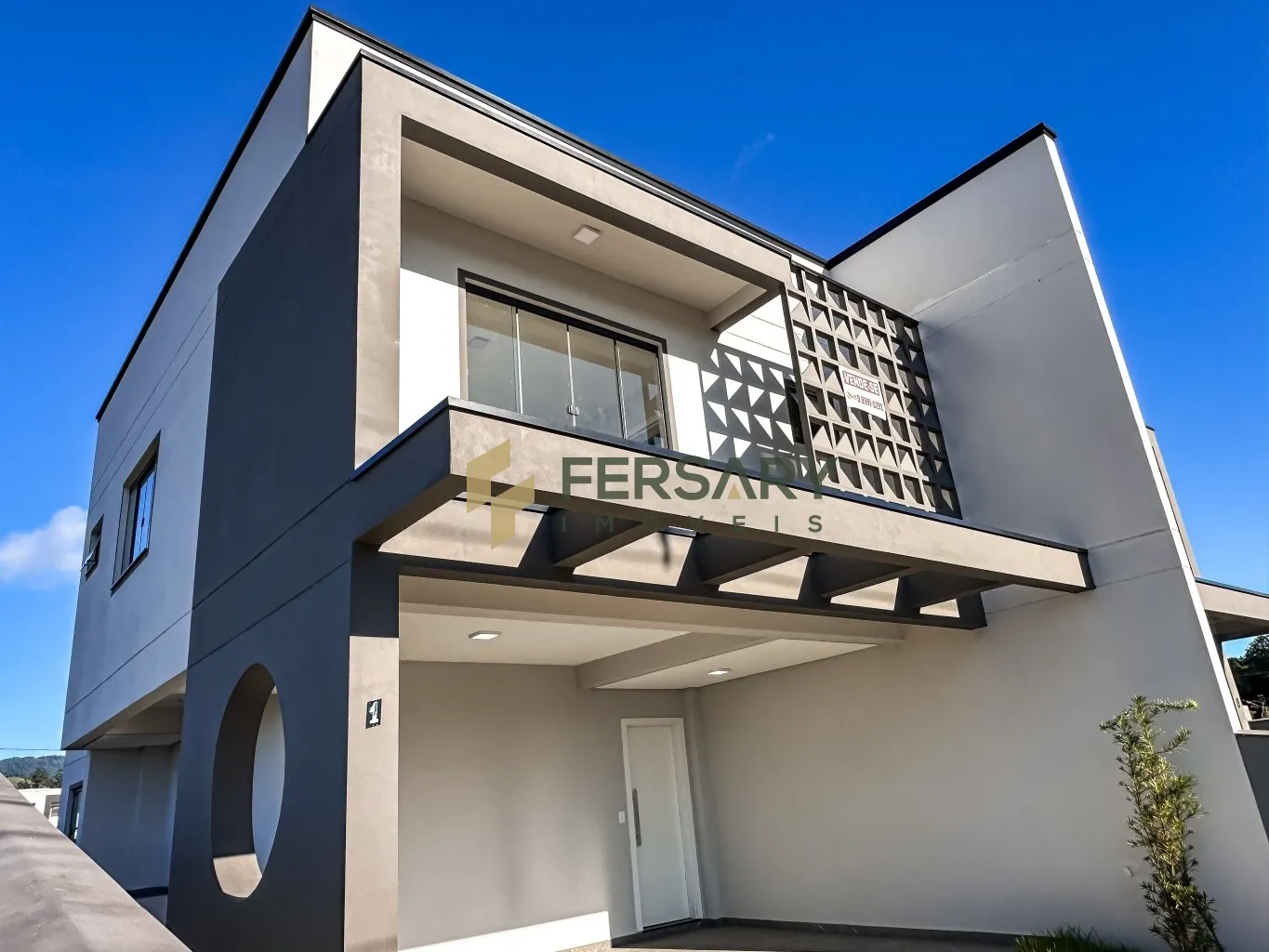 Sobrado Elegante no Bairro Benedito — foto 3