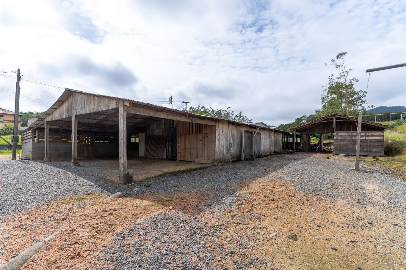 Terreno plano localizado às margens de rodovia em Pomerode. — foto 4