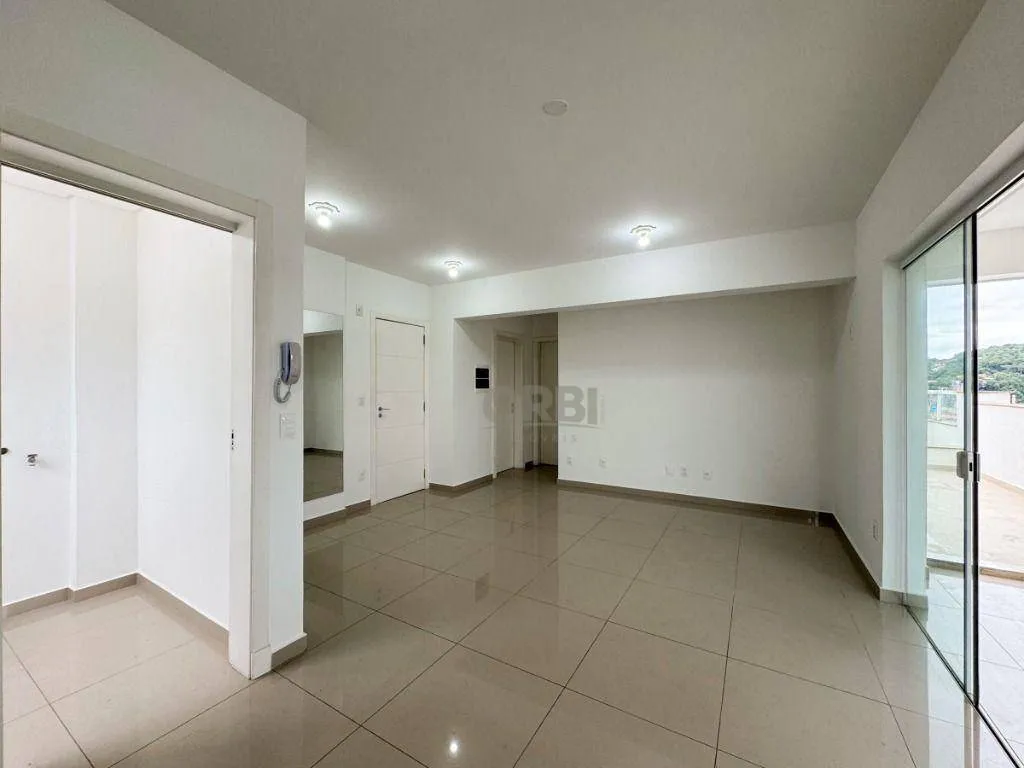 Apartamento no bairro Vila Nova com 2 Dormitórios sendo 1 Suíte — foto 3