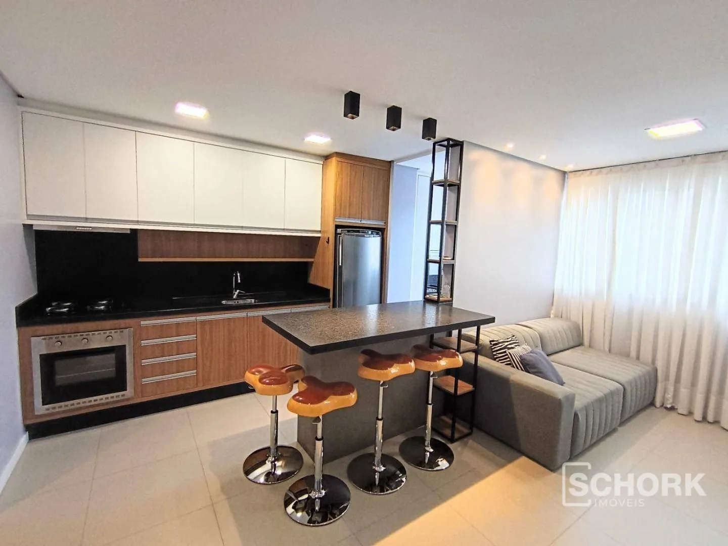Apartamento com 1 dormitório para alugar, 45 m por R$ 3.250,93/mês - Velha - Blumenau/SC - foto 1