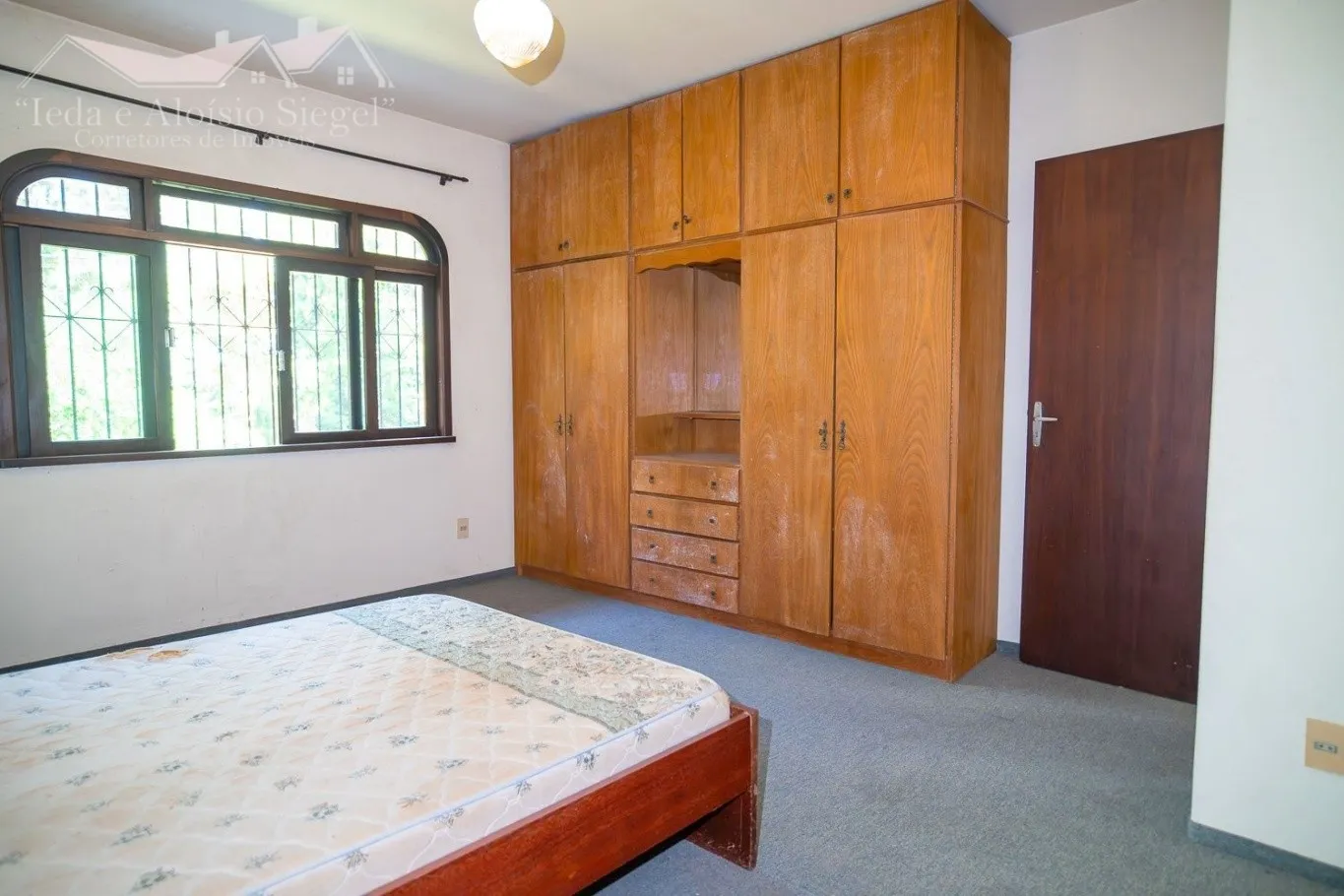 Casa com 5 dormitórios averbada no Bairro Salto do Norte Blumenau/SC Ref. 1642 — foto 6