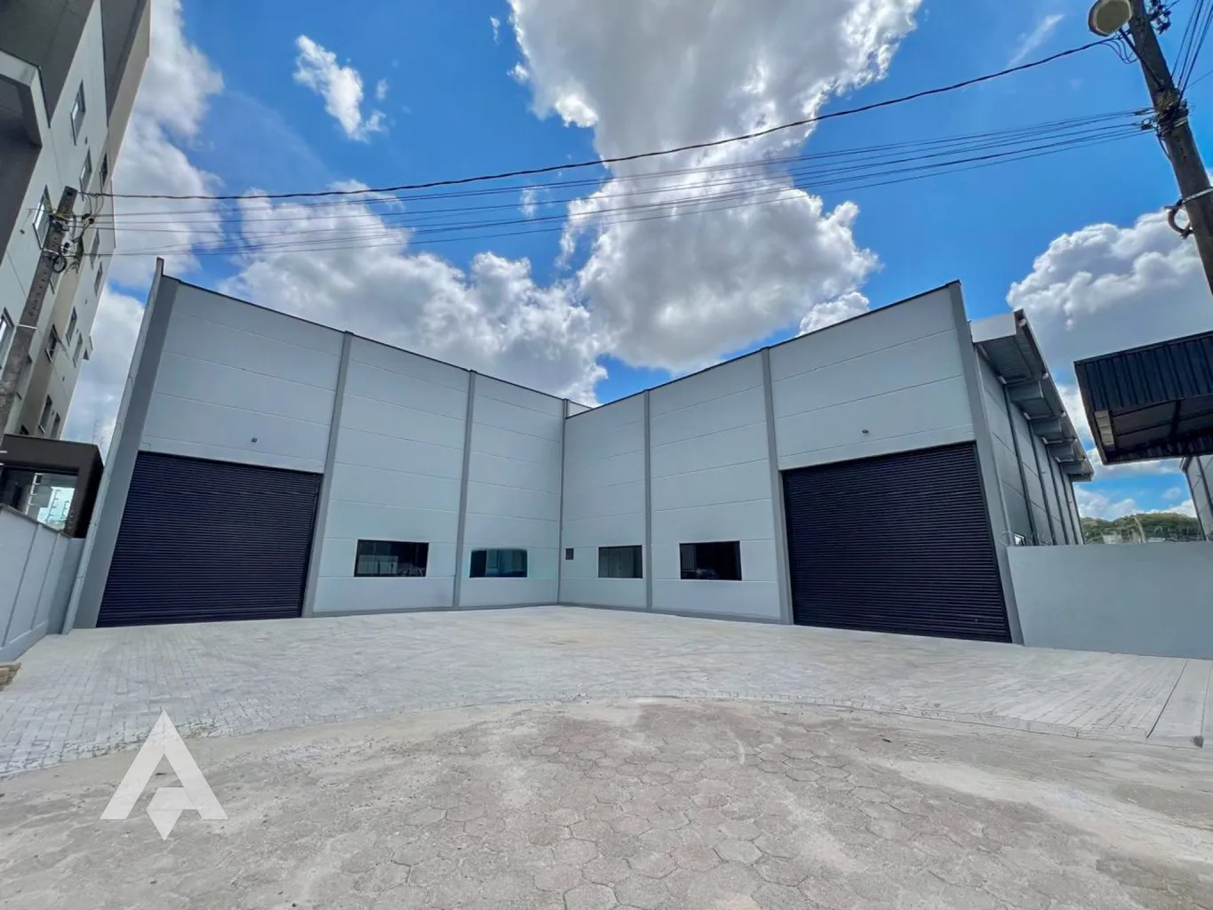 Galpão com 603,90m para locação por R$ 12.000,00 - Bairro Figueira - Gaspar/SC — foto 7