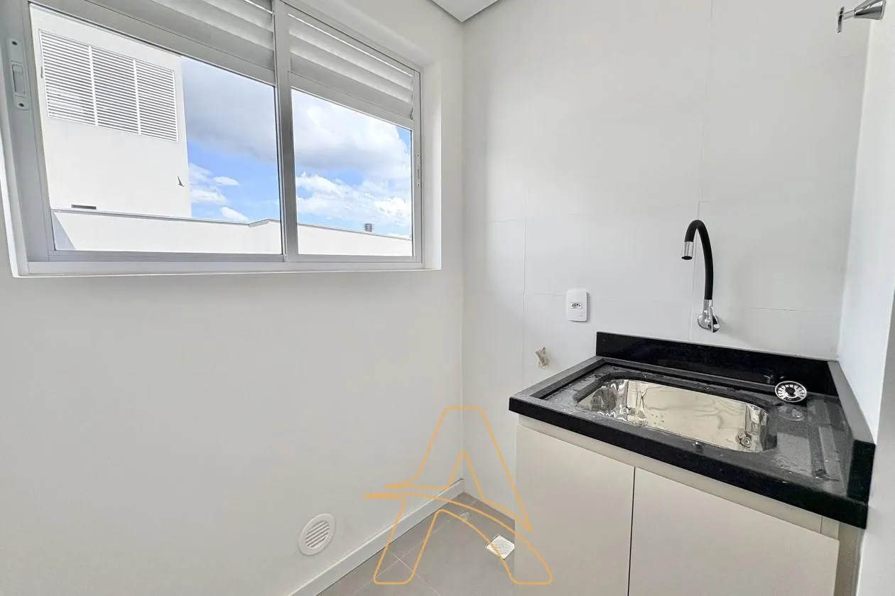 Apartamento Semi Mobiliado com 2 Dormitórios no Fortaleza Alta — foto 5