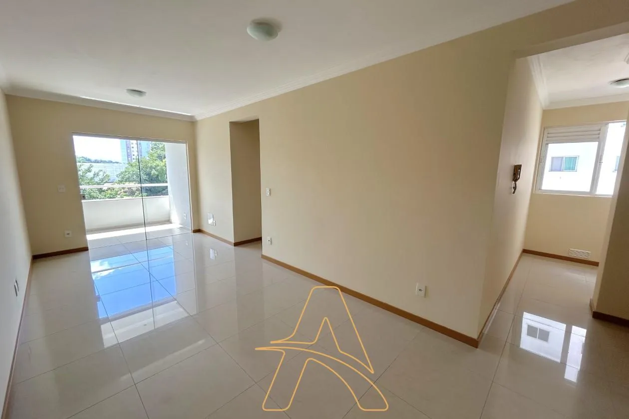Apartamento á Venda com 3 Dormitórios e 2 Vagas no Bairro Velha - foto 1