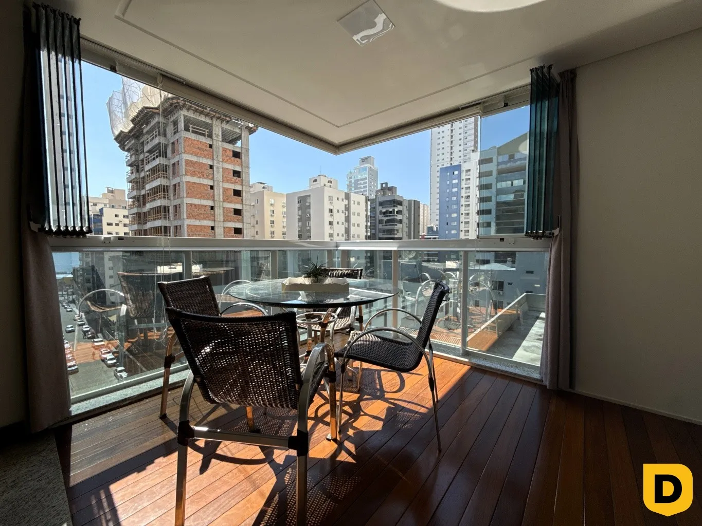 Apartamento 3 suítes em Itapema - Porteira Fechada, a 150 metros do mar!! - foto 1
