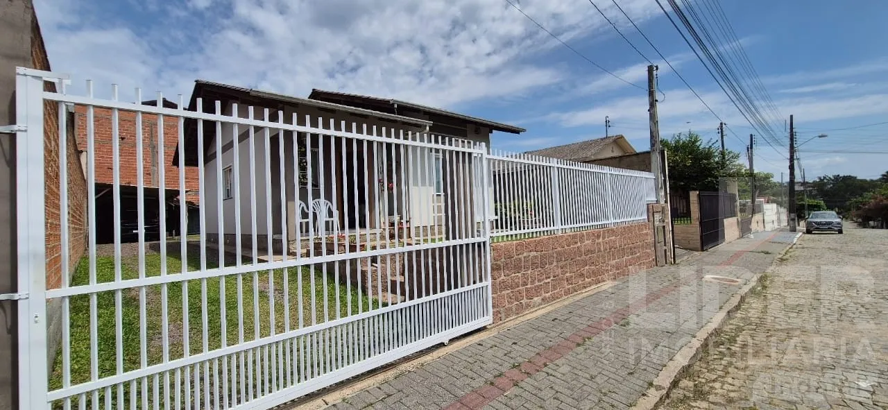 Casa à venda com 2 quartos, 1 vaga, 60m² no Estados, Indaial — foto 4