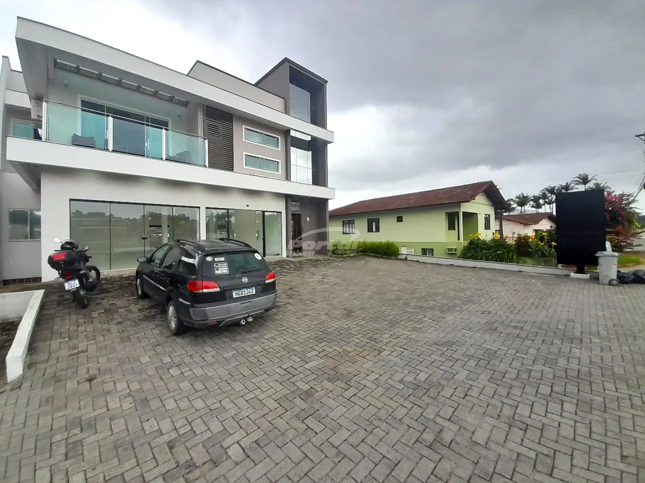 Loja térrea disponível para locação no bairro Sete de Setembro - Gaspar/SC - foto 1