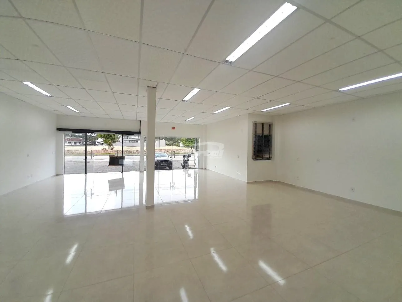 Loja térrea disponível para locação no bairro Sete de Setembro - Gaspar/SC — foto 6