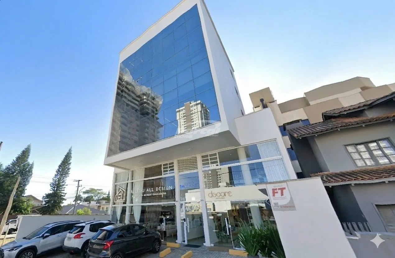 Excelente sala comercial próximo a Prefeitura no bairro Centro em Balneário Piçarras/SC (Cód. 23344) - foto 1