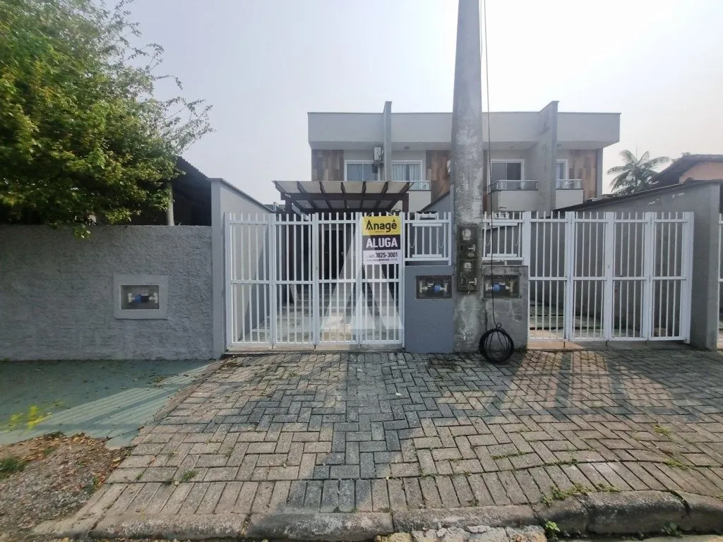 Sobrado geminado com 2 quartos à venda no bairro Vila Nova em Joinville-SC por R$360.000,00. - foto 1