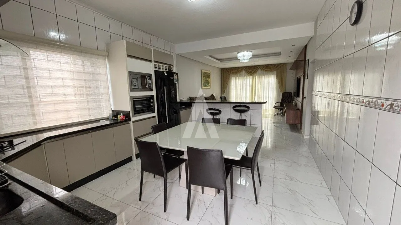 Casa com 2 quartos à venda no bairro Aventureiro em Joinville-SC por R$580.000,00. - foto 1