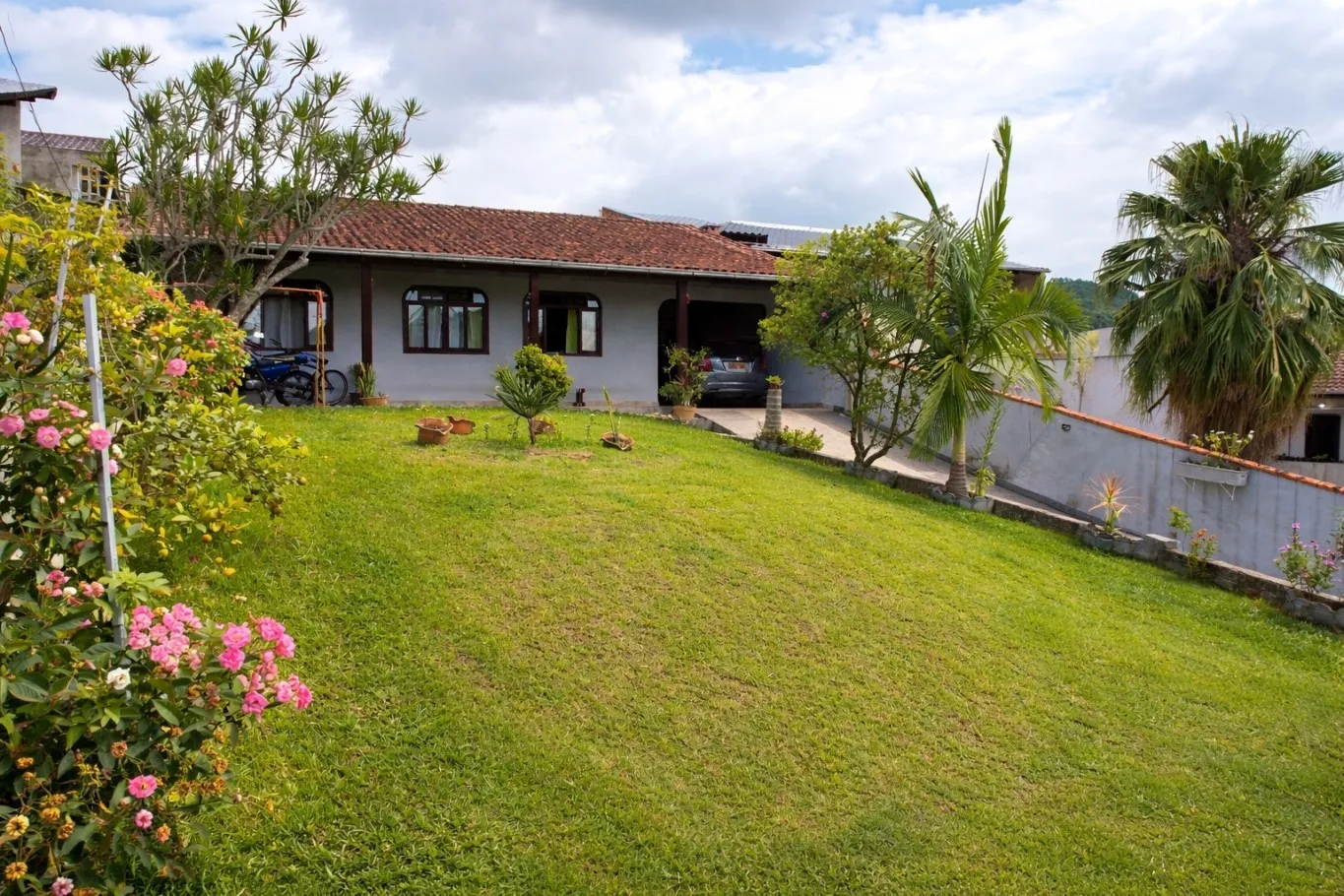 Casa averbada com 03 Dormitórios no Bairro Velha Central Blumenau/SC Ref. 1648 — foto 4