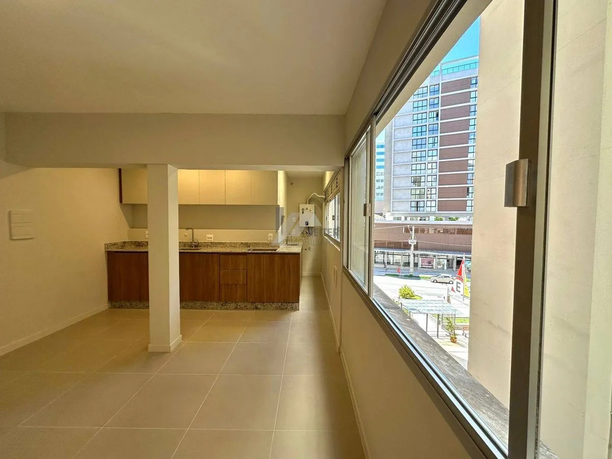 Apartamento de 1 dormitórios para Venda Centro- Florianópolis — foto 2