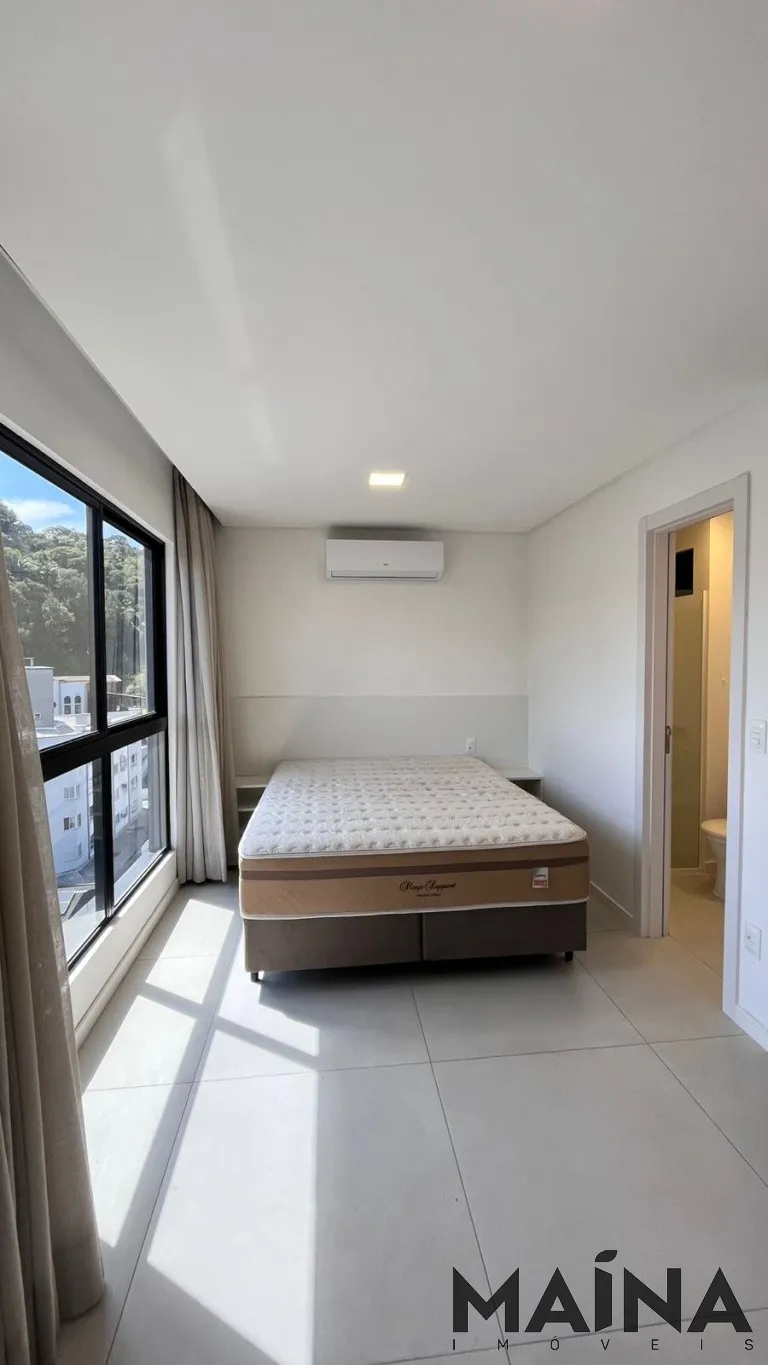 Loft mobiliado no bairro Garcia em Blumenau. — foto 2