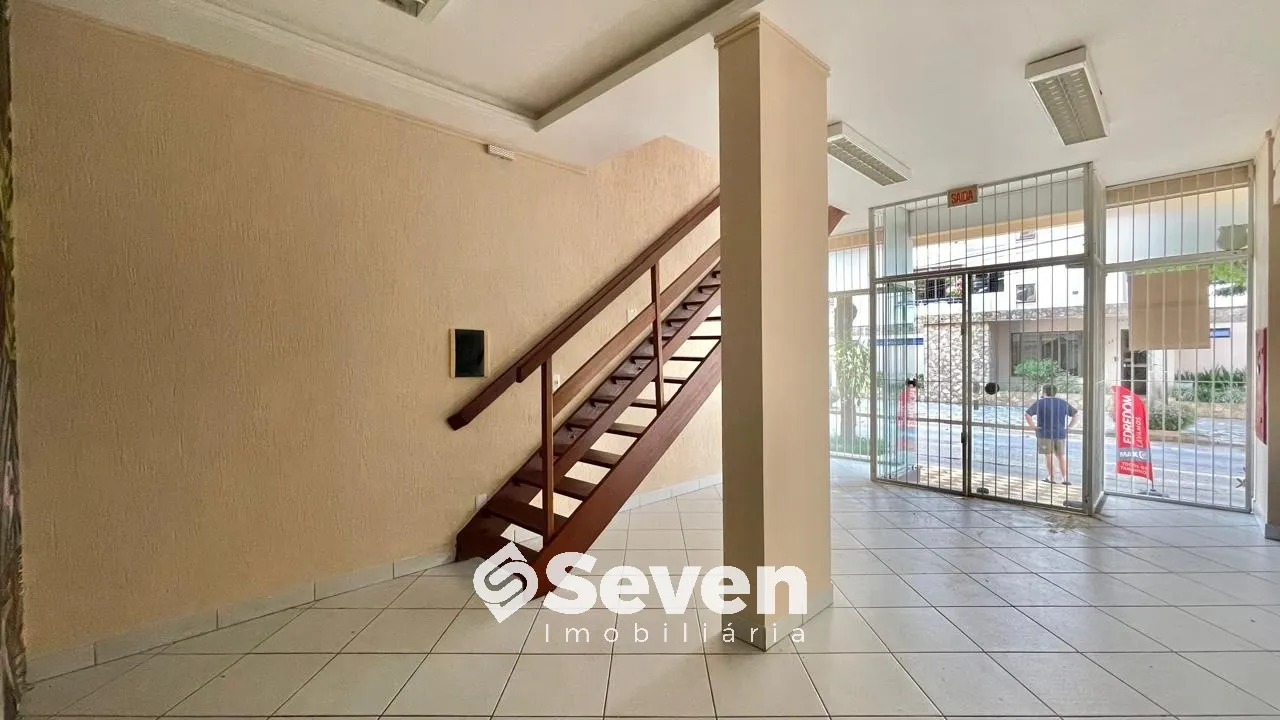 Loja à venda, 2 vagas, 88m² no Victor Konder, Blumenau — foto 3