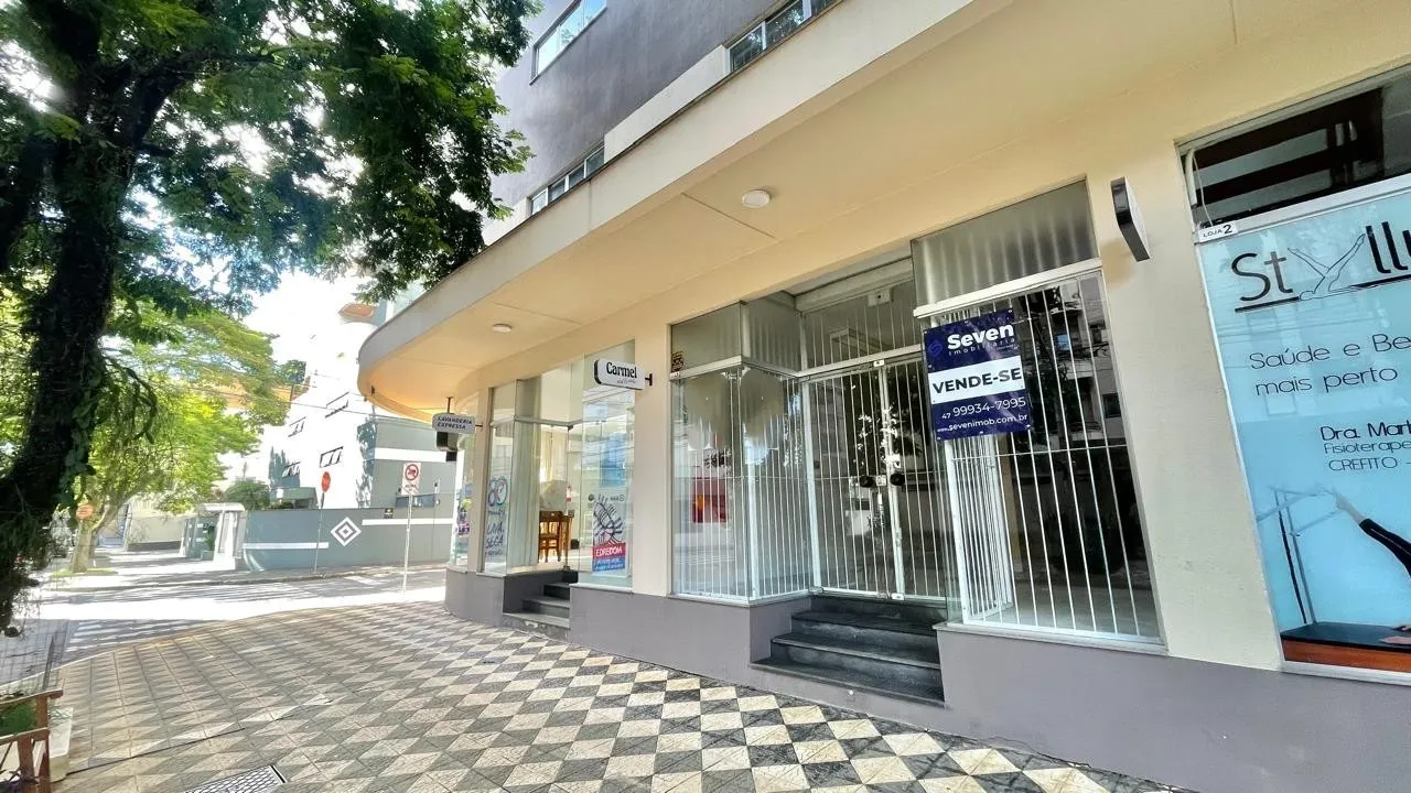 Sala Comercial / Loja Térrea à Venda - 88m | 2 Vagas | Mezanino | Victor Konder - foto 1