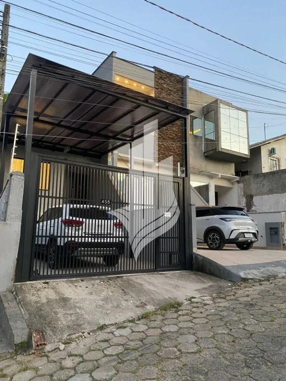 Sobrado no bairro Velha Central — foto 3