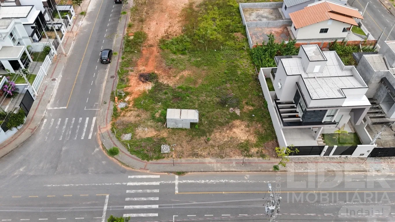 Terreno no bairro Benedito com 555,63m sendo frente com 15,59m — foto 2