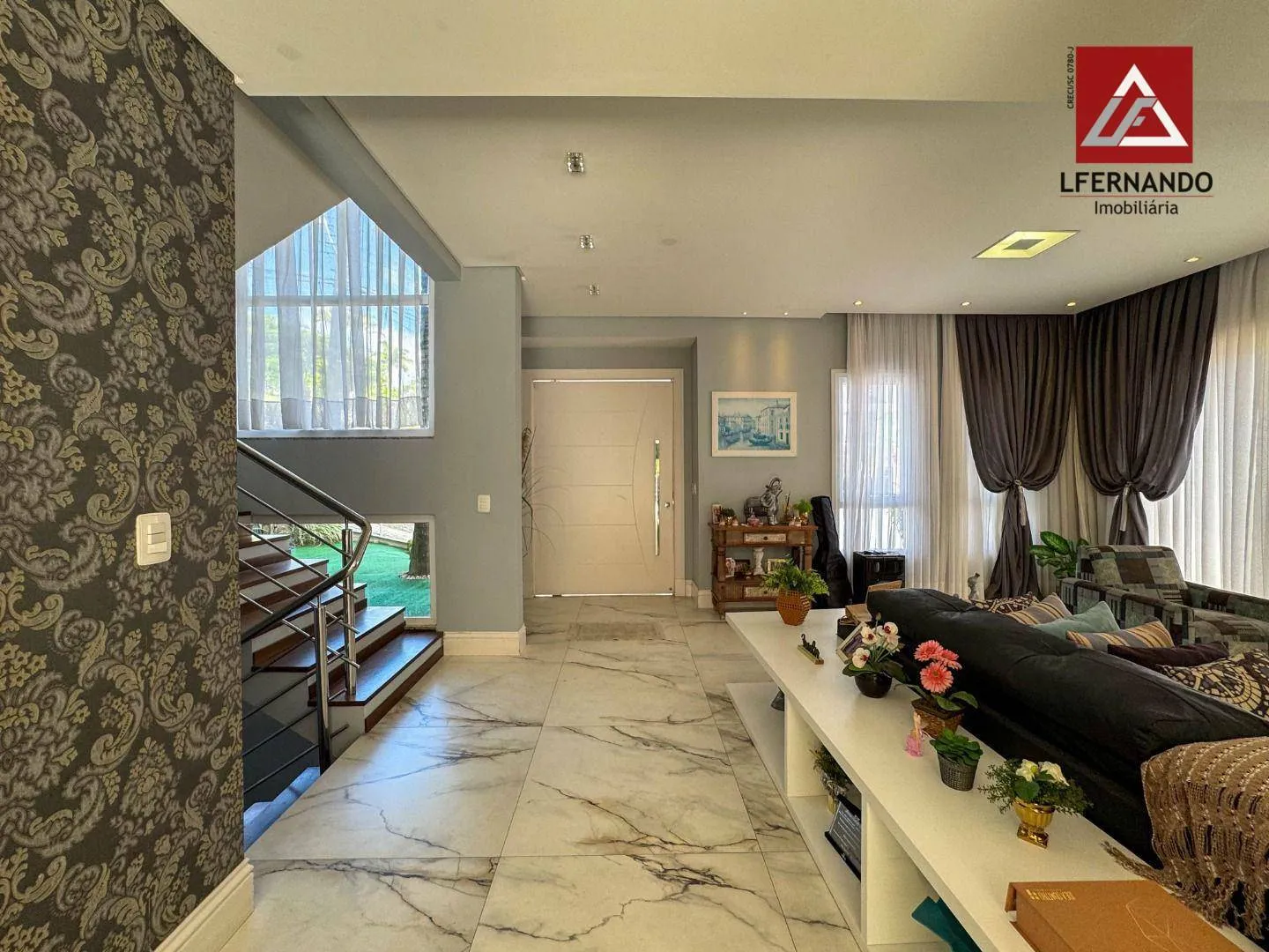Casa de alto padrão com 3 dormitórios, sendo 1 suíte à venda, 400 m por R$ 1.990.000 - Salto do Norte - Blumenau/SC — foto 4