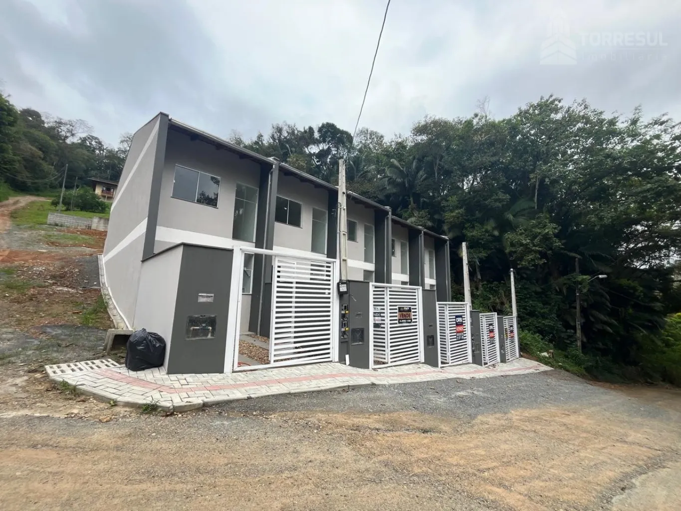 Sobrado no bairro Salto divisa com bairro Itoupava seca em Blumenau — foto 2