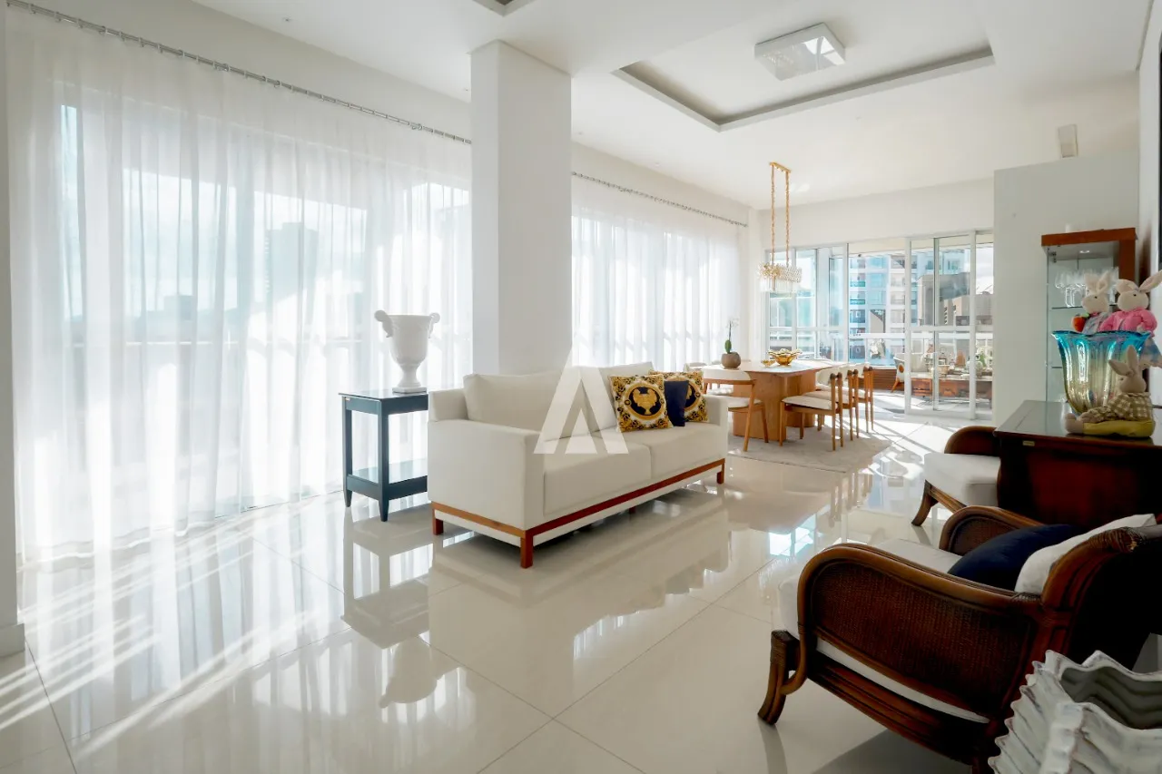 Cobertura plana com 3 suítes à venda no bairro Atiradores em Joinville-SC por R$3.190.000,00. — foto 6