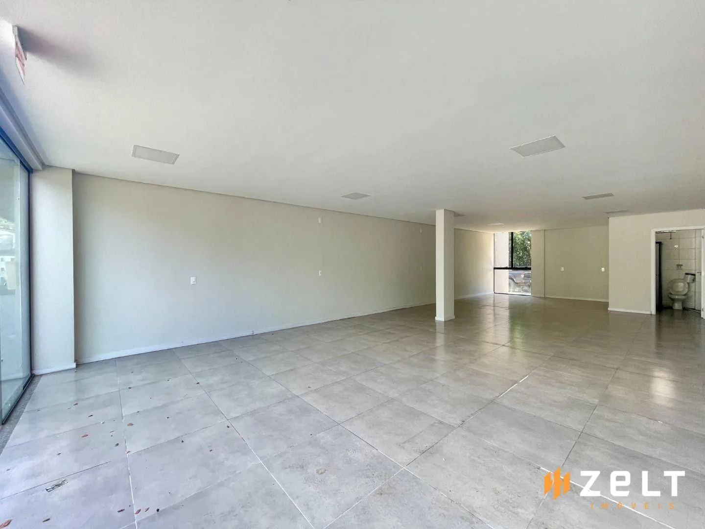 Loja para alugar, 100 m por R$ 3.100,00/mês - Salto do Norte - Blumenau/SC - foto 1