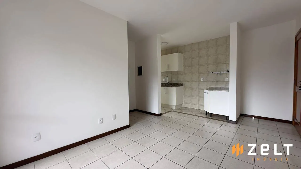 Apartamento com 1 dormitório para alugar, 50 m por R$ 1.950,00/mês - Vila Nova - Blumenau/SC - foto 1