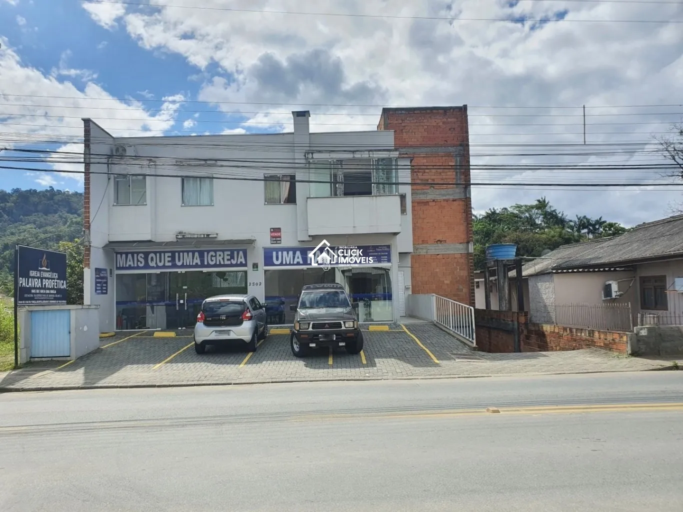 Prédio comercial com 6 dormitórios à venda no bairro Velha Central em Blumenau/SC - foto 1
