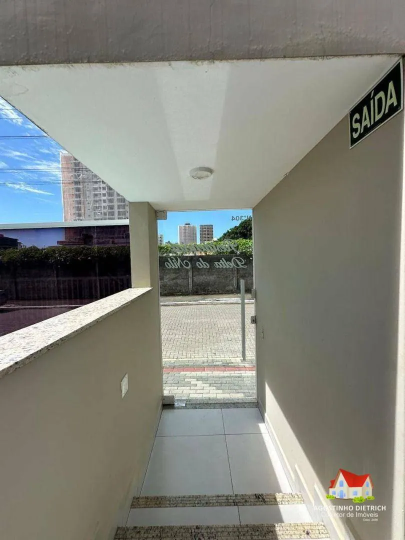 Apartamento de 188 m2 C/04 Suites + 02 Vagas de Garagem + Elevador + Piscina No Bairro Itacolomi (Bal.Picarras)!( — foto 6