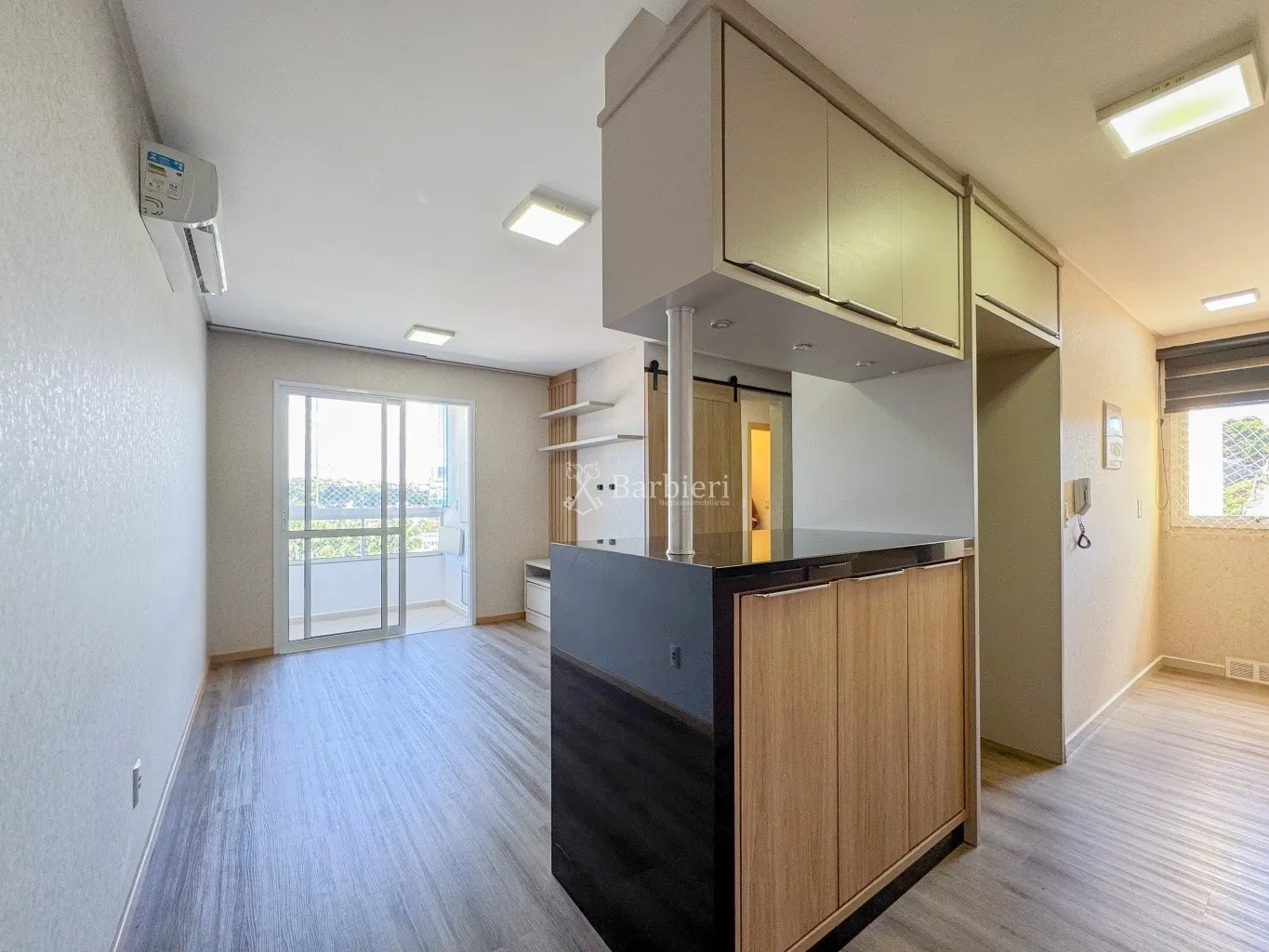 Apartamento Mobiliado com 3 Dormitórios em Fortaleza - foto 1