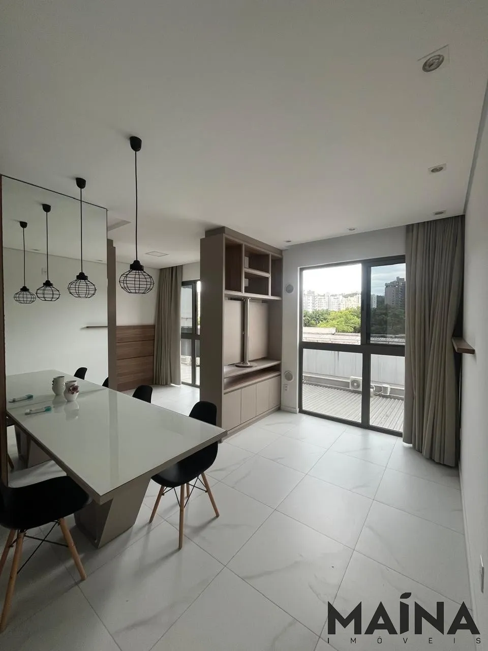 Apartamento com um dormitório totalmente mobiliado, no bairro Victor Konder — foto 3