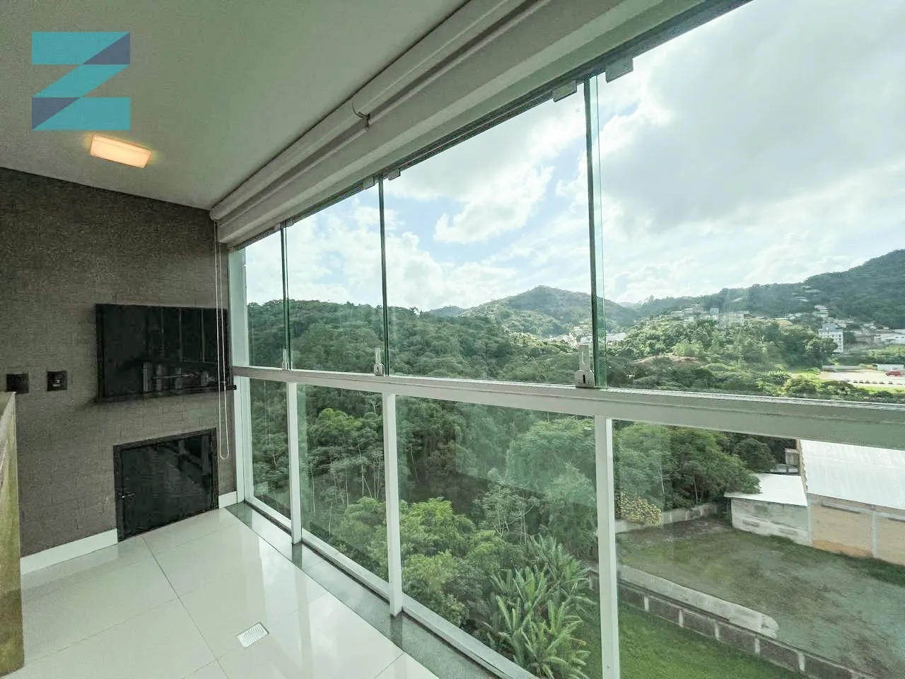 Apartamento mobiliado, em andar alto ! — foto 5