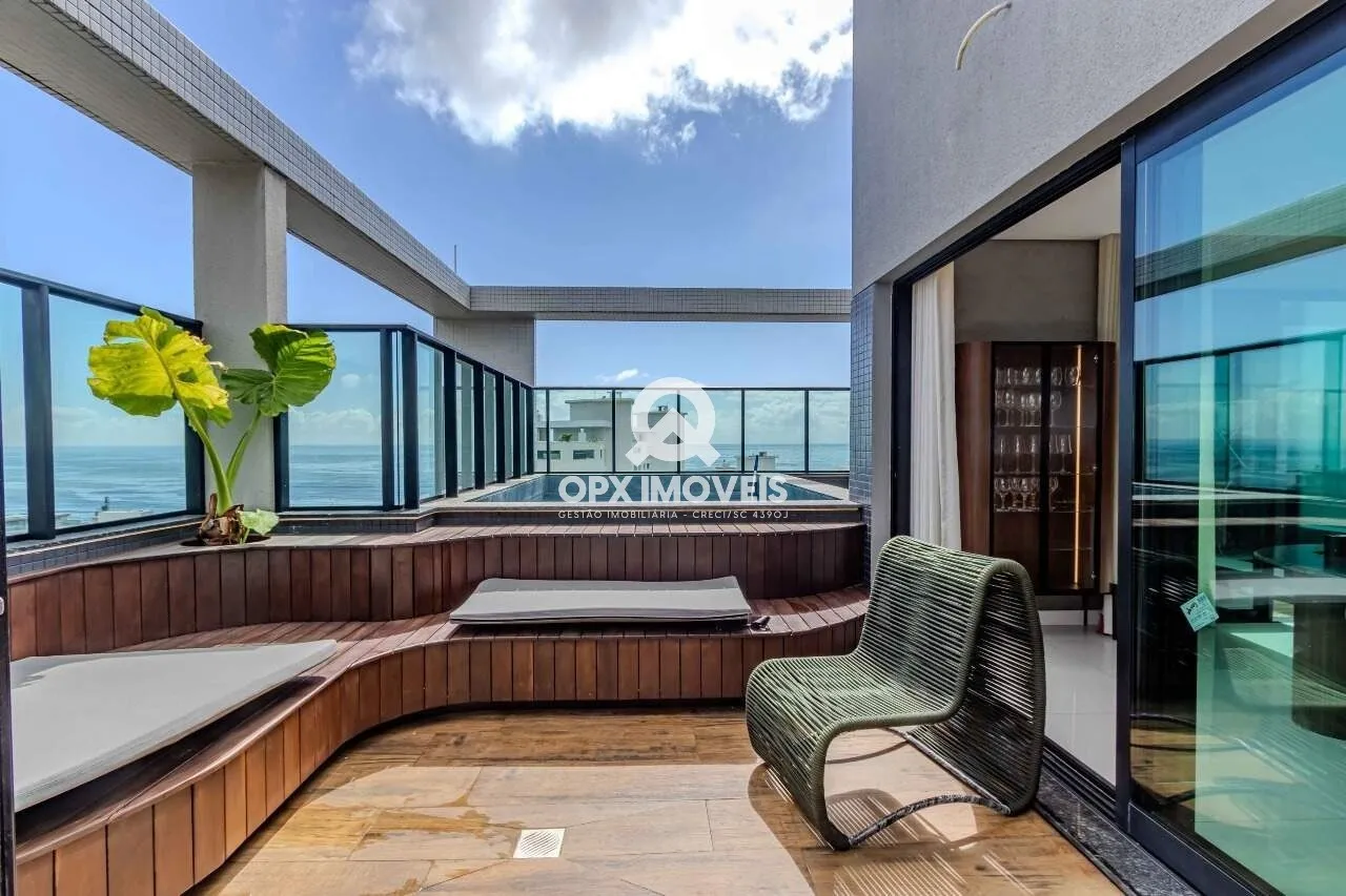 Cobertura Duplex Mobiliada com Vista Mar e Piscina Privativa na Praia Brava - 225m | 4 Suítes | Alto Padrão - foto 1