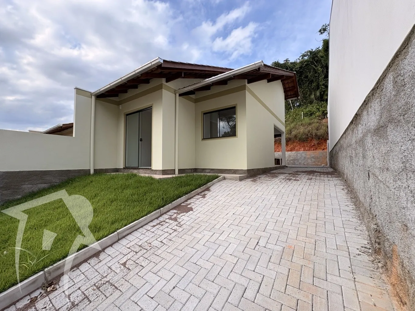 Casa Arapongas 2 quartos - foto 1