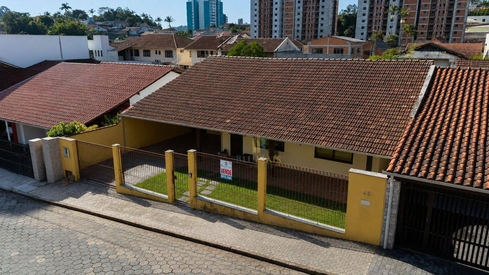 Casa à venda com 3 quartos e 1 suíte, 2 vagas, 531m² no Escola Agrícola, Blumenau - foto 1