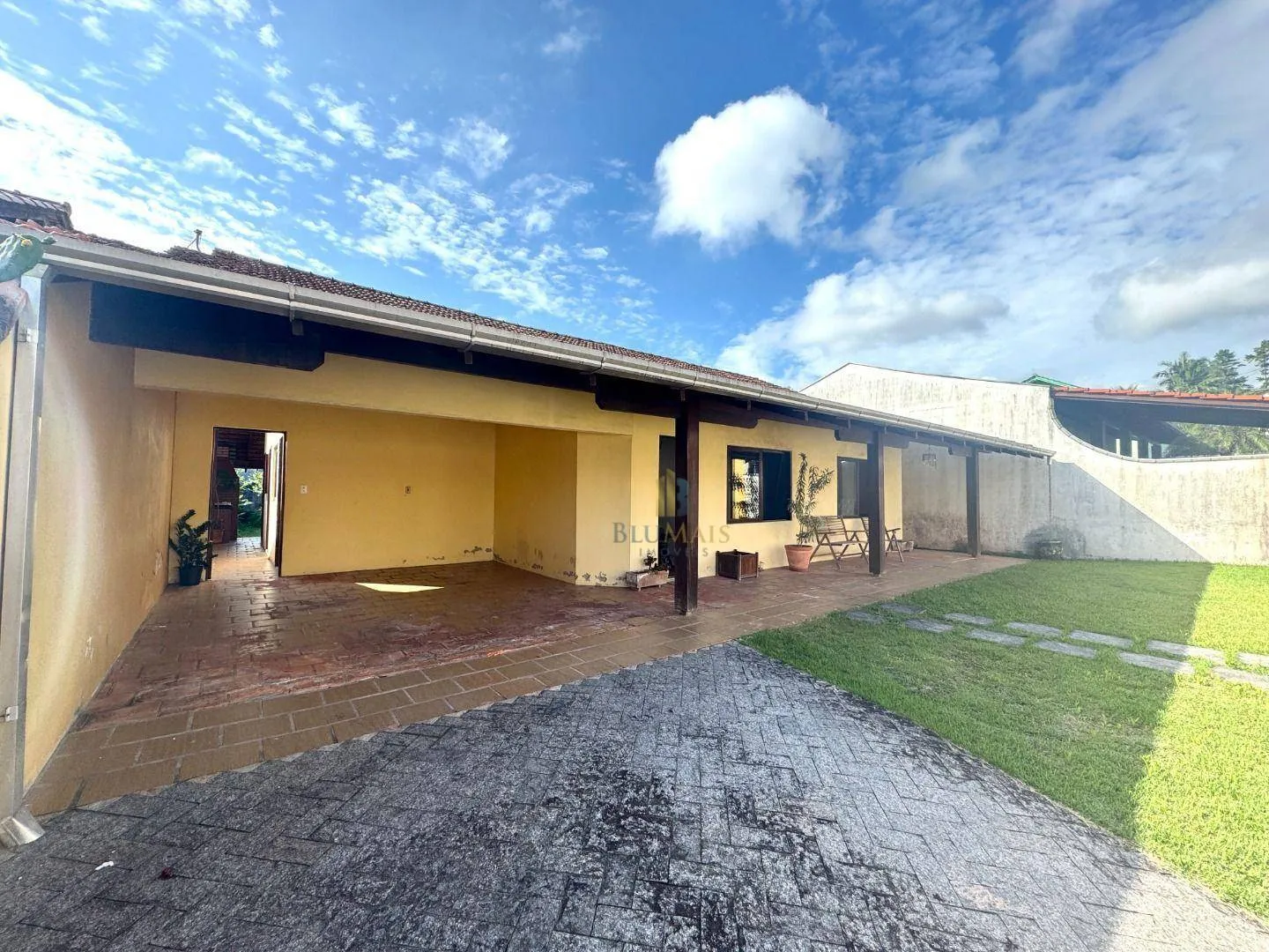 Casa com 3 dormitórios à venda, 180 m por R$ 890.000,00 - Escola Agrícola - Blumenau/SC - foto 1