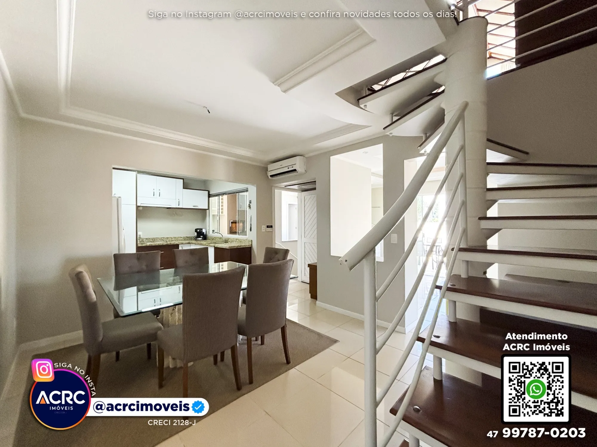 ACRC Imóveis - CA03731 - Casa a Venda no Bairro Centro em Blumenau — foto 5