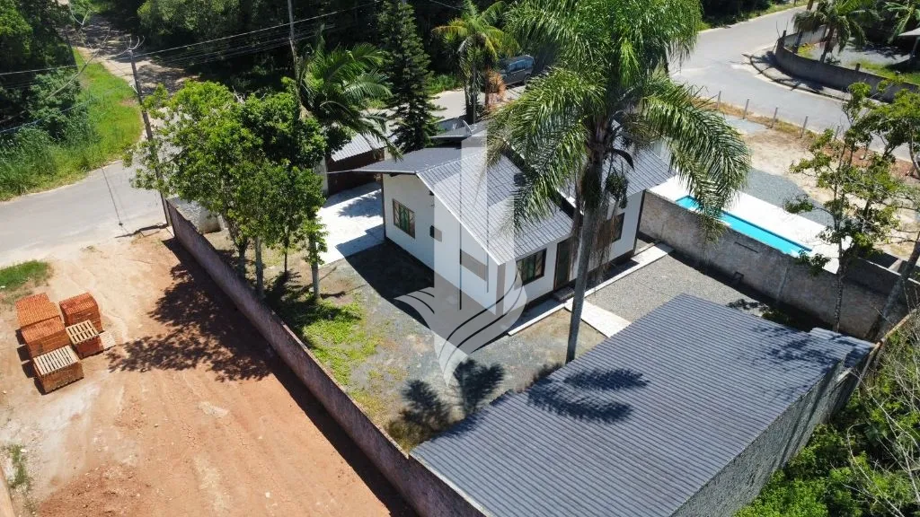 Casa com 2 dormitórios, 1 suíte, Terreno com 408m — foto 4