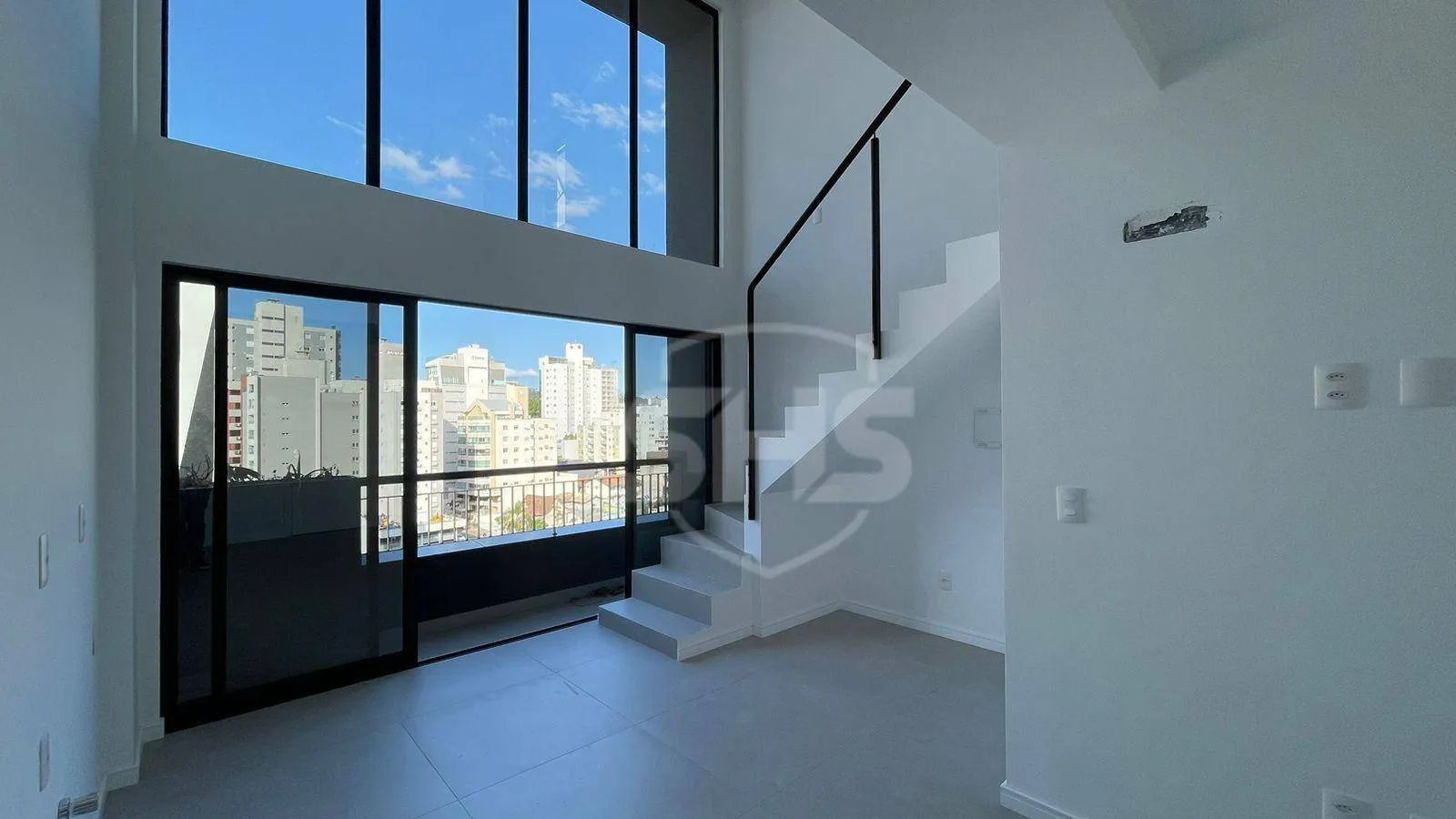 Apartamento com 1 dormitório à venda, 49 m por R$ 498.000,00 - Vila Nova - Blumenau/SC - foto 1