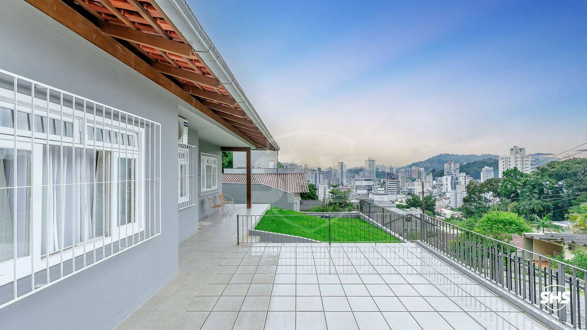 Casa com 3 dormitórios à venda, 153 m por R$ 1.190.000,00 - Vila Nova - Blumenau/SC - foto 1
