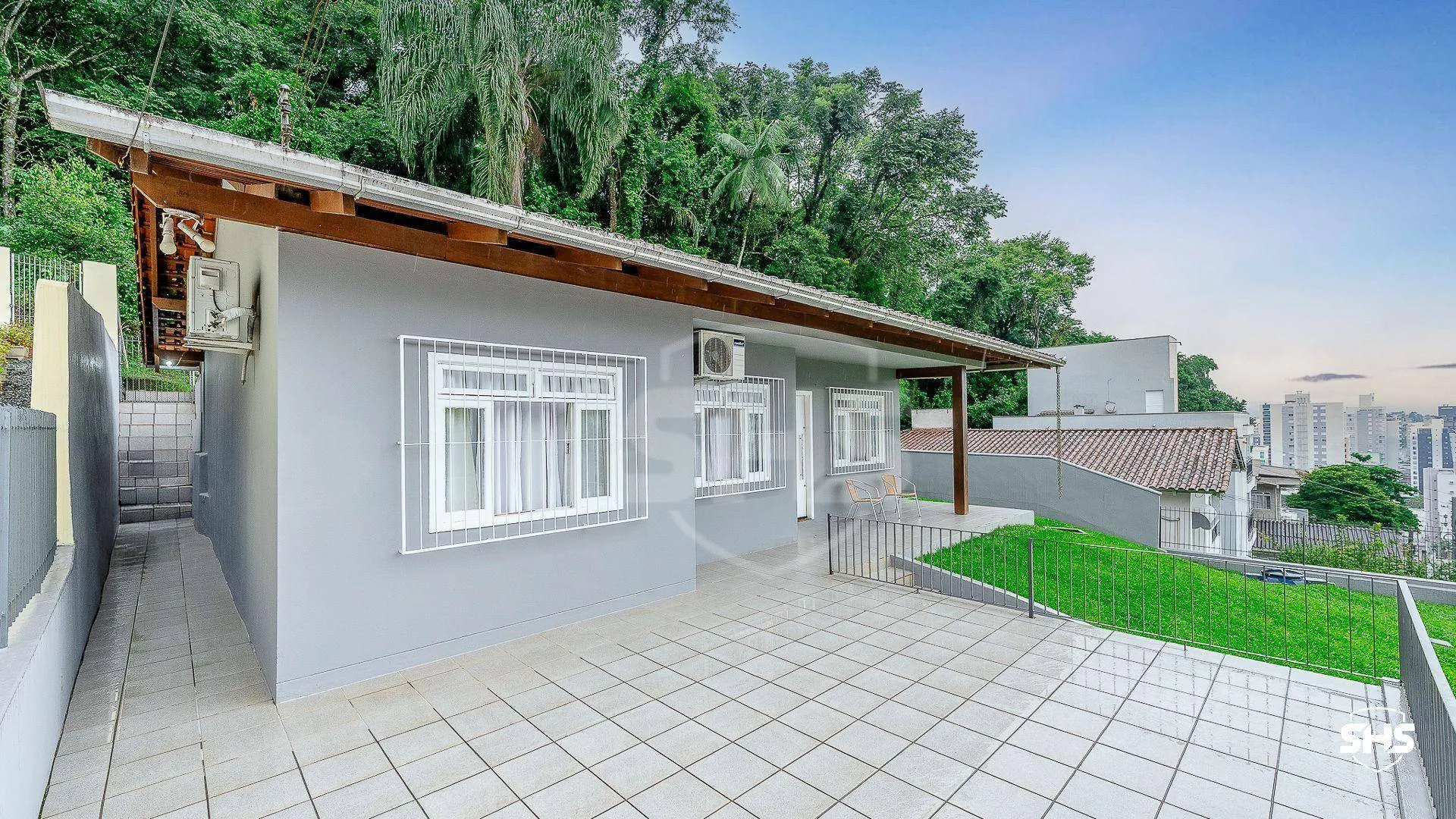 Casa com 3 dormitórios à venda, 153 m por R$ 1.190.000,00 - Vila Nova - Blumenau/SC — foto 2
