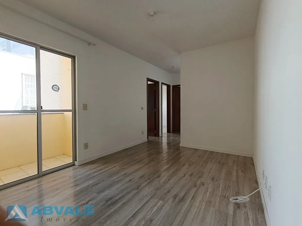 Apartamento 2 Dormitórios com Móveis Sob Medida na Cozinha Pertinho do Centro — foto 5