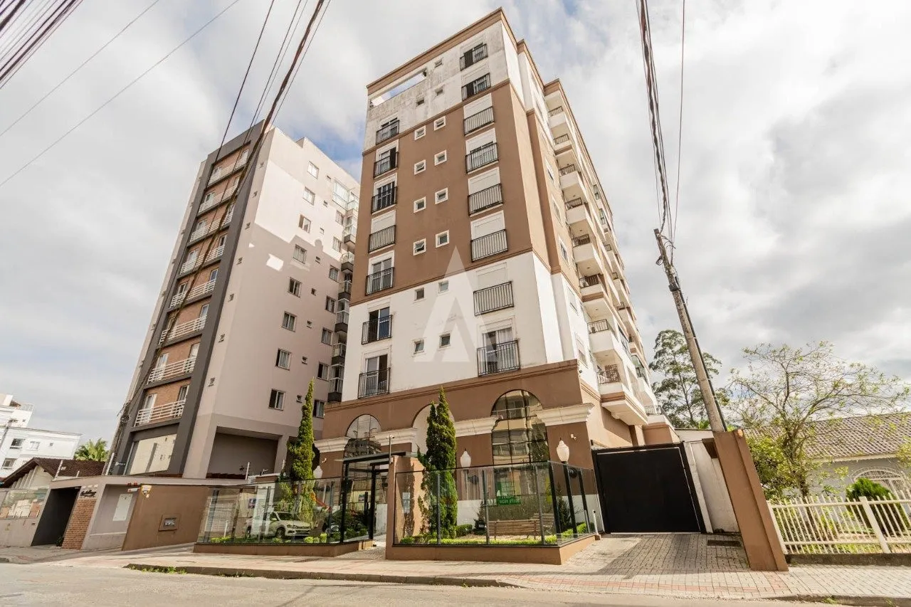 Apartamento com 1 suíte e 2 quartos à venda no bairro Costa e Silva em Joinville-SC por R$720.000,00. - foto 1