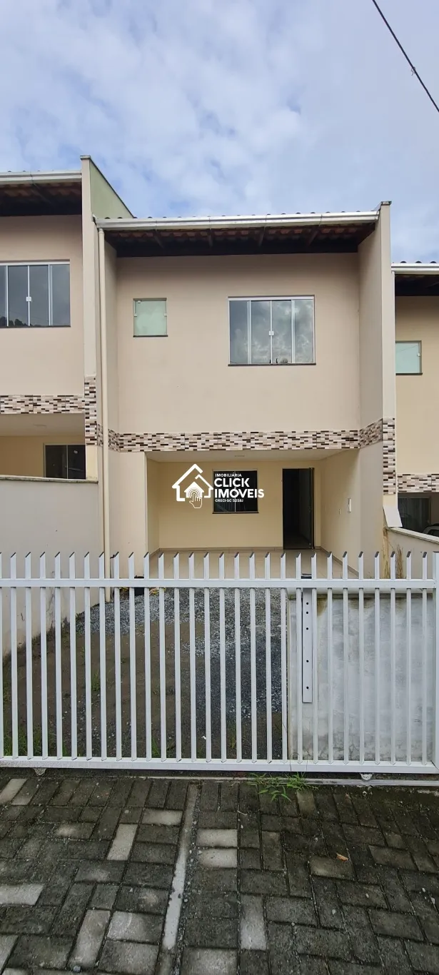 Casa com 2 dormitórios à venda no bairro Velha em Blumenau/SC - foto 1