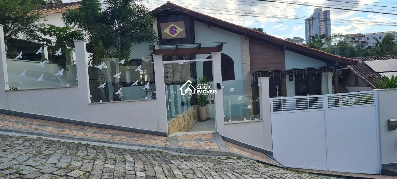 Casa com 5 dormitórios à venda no bairro Água Verde em Blumenau/SC — foto 3