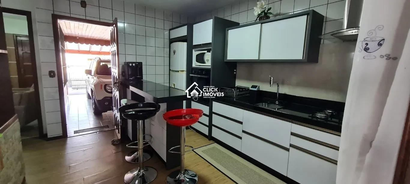Casa com 4 dormitórios à venda no bairro Velha Central em Blumenau/SC — foto 4