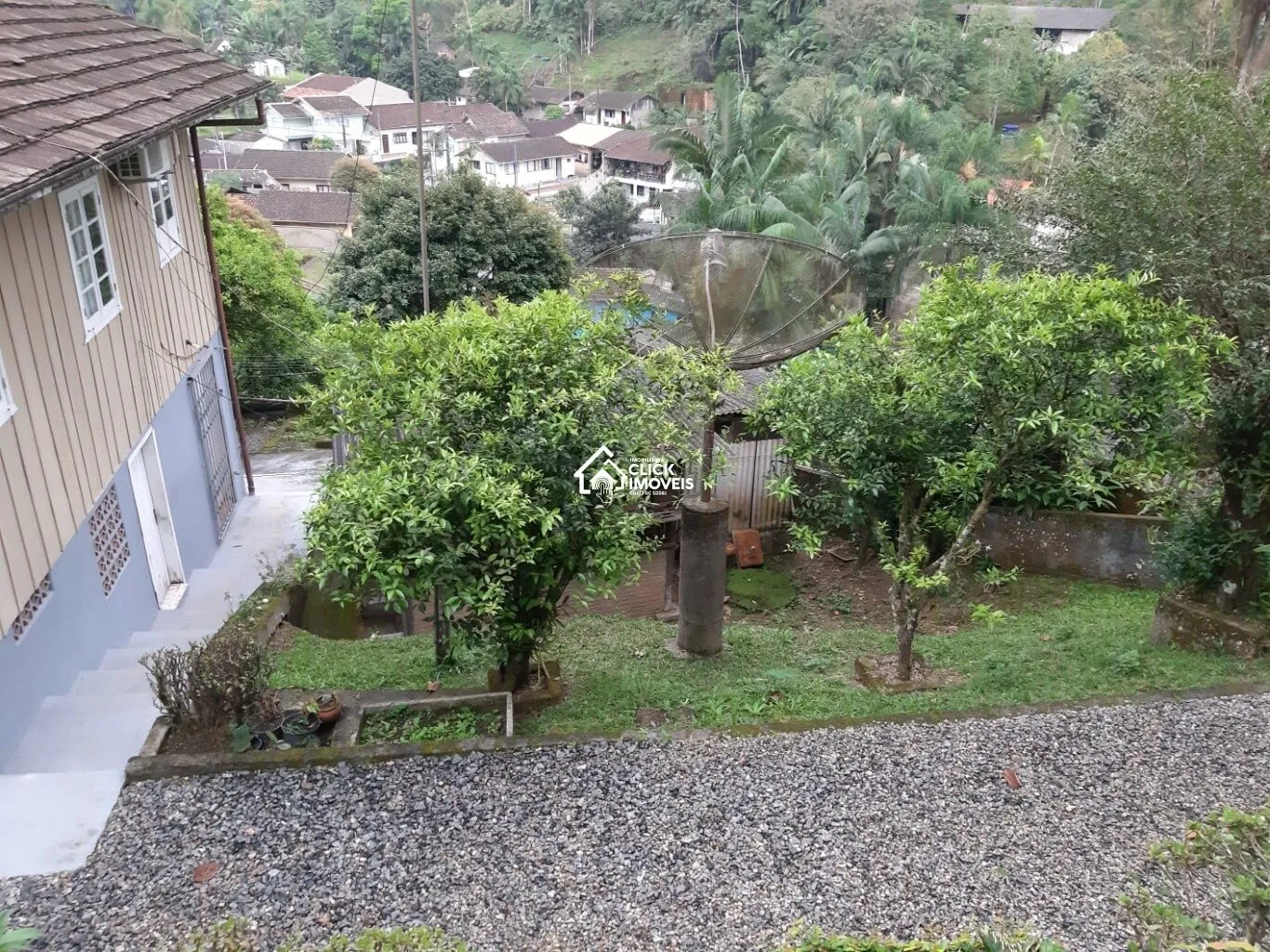 Casa com 3 dormitórios à venda no bairro Valparaiso em Blumenau/SC — foto 2