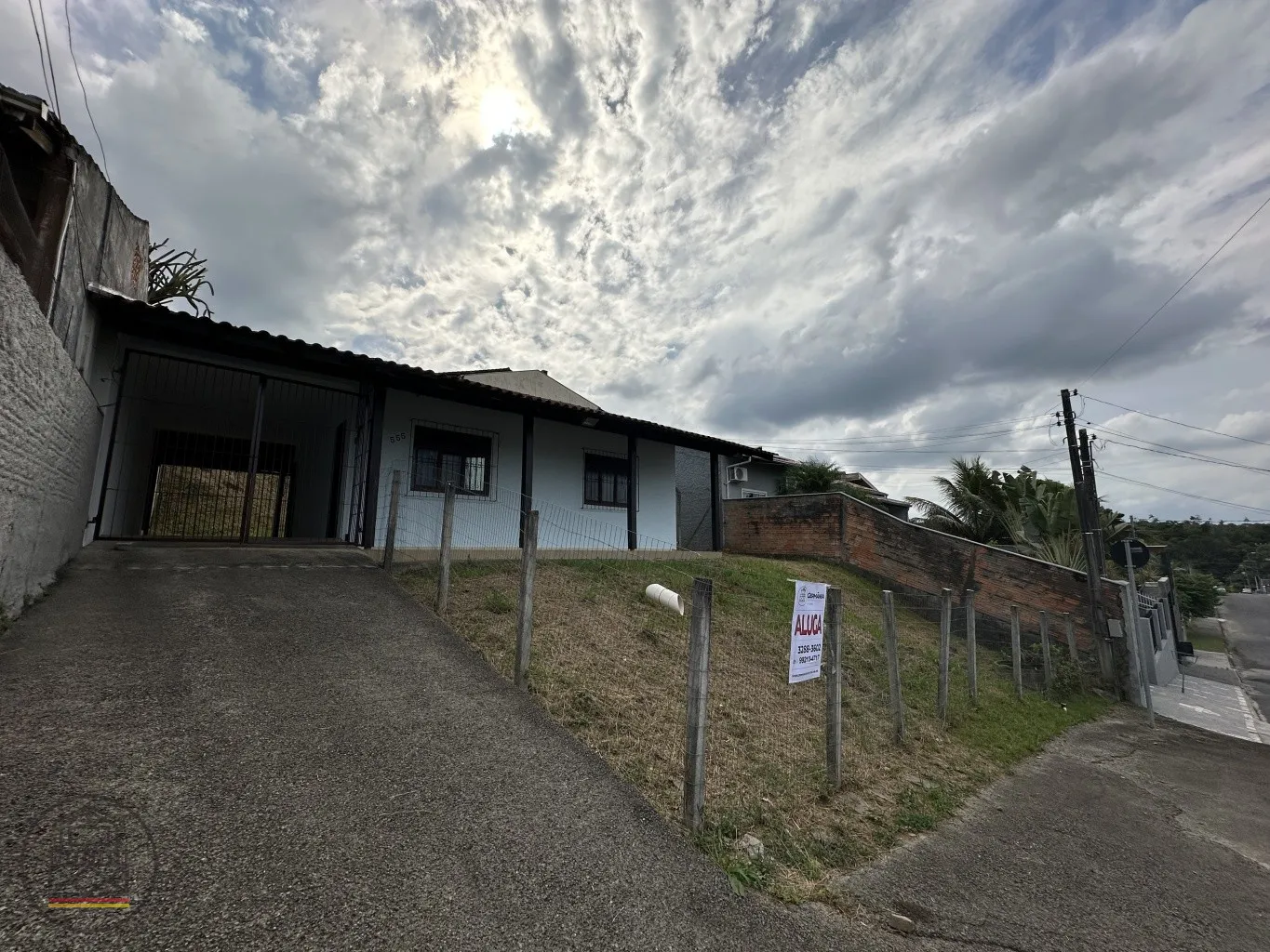 Casa para Locação - Velha Central Blumenau - foto 1